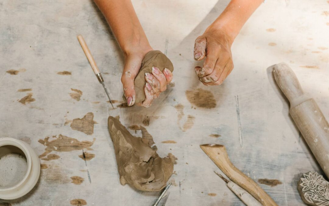 Ateliers de poterie : redécouvrez le plaisir de créer de vos mains