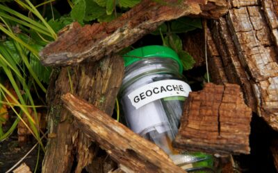 Initiation au geocaching : l&rsquo;aventure moderne à portée de main